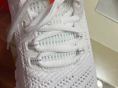 -UNDER ARMOUR(新燕莎奥莱店)