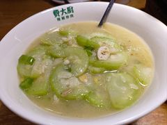 -费大厨辣椒炒肉(万家丽一店)