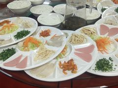 -桥香园过桥米线(国贸店)