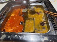 -海底捞火锅鲜切牛肉主题店(长寿路店)