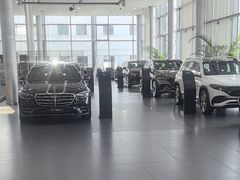 -天津波士信达奔驰4S店(卫津南路店)