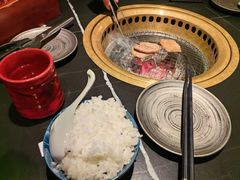 -山川小町·极番烧肉(新地假日广场店)