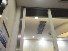 -圣呗口腔·舒适化种植牙·矫正中心(广州总院)