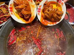 -萍姐火锅·公路夜市(武汉首店)