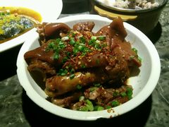 招牌猪脚-大碗厨 25年老字号 现炒湘菜(四季天地店)