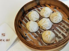 蟹粉小笼-光明邨大酒家(淮海路店)