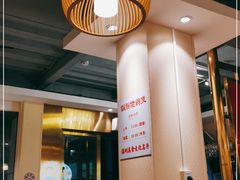 -胡须佬鸡煲四季火锅店(石厦西村直营店)