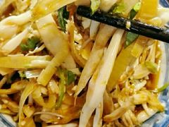 -蜗牛小馆醉乡民谣云南菜(惠新西里店)