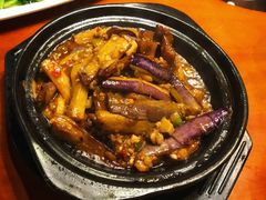 -牛头鱼庄·地道广西菜(西明店)