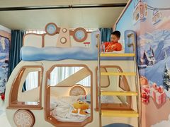 -深圳国际会展中心希尔顿酒店(前海华发冰雪世界店)