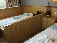 -云中漫步·足疗养生会馆(金开店)