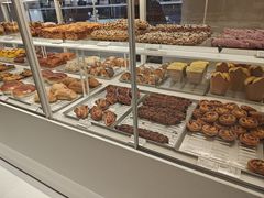 -好利来(上海长宁龙之梦店)