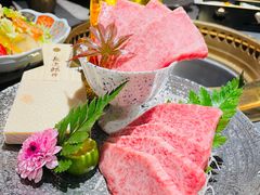 -铭牛烧肉·和牛海鲜自助(高新月牙湖店)