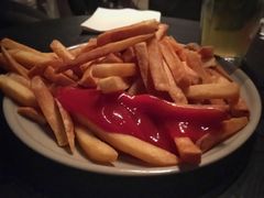 -东岸Cafe 爵士俱乐部