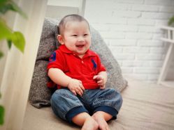 -毛毛虫儿童摄影馆