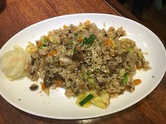 火山炒饭-玛格萝妮比萨屋(陆家浜路店)
