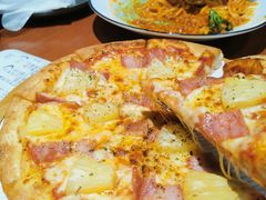 夏威夷风味披萨-魏斯理汉堡(西安沣东吾悦店)