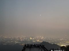 -紫金山山顶公园