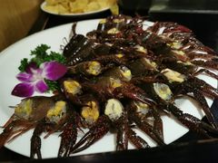 -佬土鹅肠火锅(中建大观店)