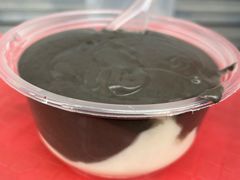 黑芝麻糊拼豆腐花-钟姨糖水(惠城店)