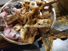 -肖肖酸萝卜鱼火锅(总店)