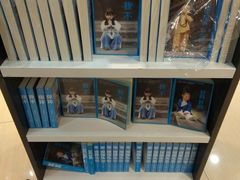 -新华书店(沙坪坝书城店)