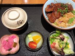 -牛気·越光米牛肉饭(水游城店)
