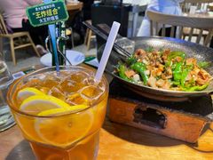 -费大厨辣椒炒肉(万家丽一店)