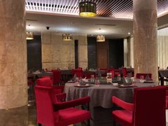 -粤尚腾香居中餐厅(首都机场希尔顿店)