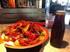 -沪小胖小龙虾(淮海中路旗舰店)