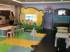 -北京鹏龙大道奔驰4S店(纪家庙店)