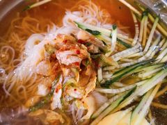 -韩风烤牛肉冷面店