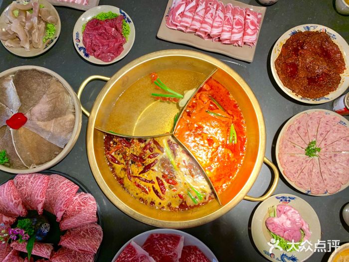 小龙坎老火锅图片