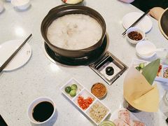 -烹然四季椰子鸡火锅(团结湖总店)