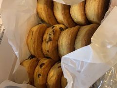 -SKROLL卡特司库·蛋糕定制·生吐司·司康(古北程家桥店)