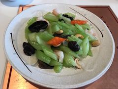 -红樱桃·欢乐餐厅(太原里店)