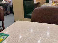 -佰搭果·广式茶餐厅(西华路店)