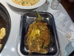 -雪乡人家东北菜·铁锅炖一切(高斯路店)