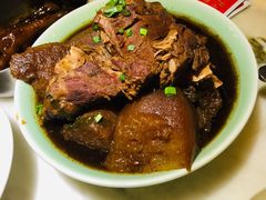 肉汁萝卜-弄堂里(西溪龙湖天街店)