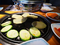 -唯成•韩国炭火烤肉 유성고기