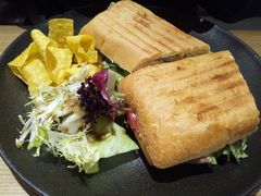 -HELLO 27 意面·沙拉·帕尼尼