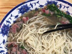 -抖牛白塔牛肉粿条汤(水围店)