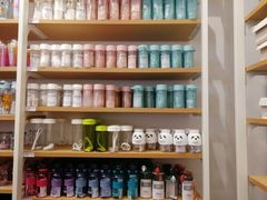 -名创优品(中原万达2F店)