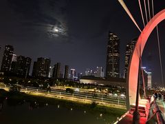 -南京眼步行桥