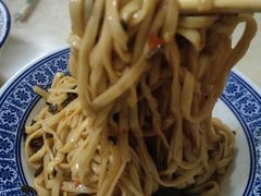 -一路飘香面馆