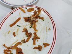-明本湛江鸡•海鲜小厨(陈家祠店)