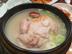 -长寿参鸡汤(朝韩风情街店)