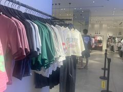 -URBAN REVIVO(七宝领展广场店)