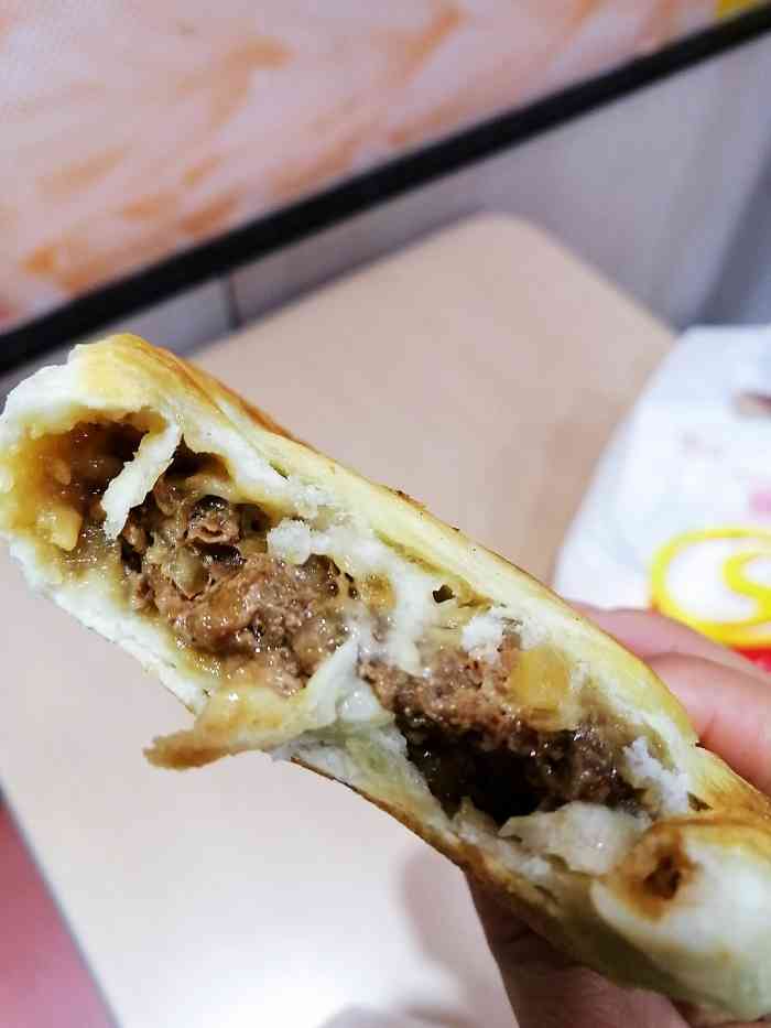 神龟馅饼(侨乡餐厅店)-"神龟馅饼在侨乡大润发南边,是个连锁店,在.