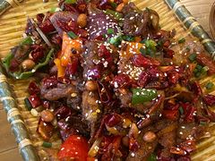-郑件洋芋饭庄